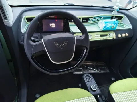 2021 WuLing HongGuang MINI EV BEV 13.9KWH,autocango,china used car exporter,china ev exporter,chinese used car exporter,chinese used ev exporter