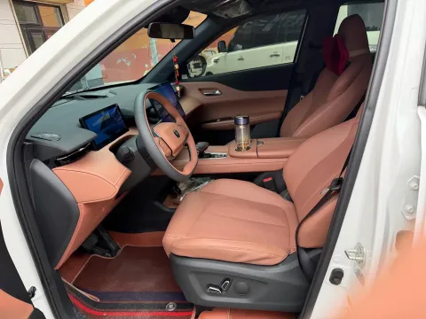 2024 ChangAn UNI-Z 1.5L 98HP L4 E-CVT PHEV 18.4KWH