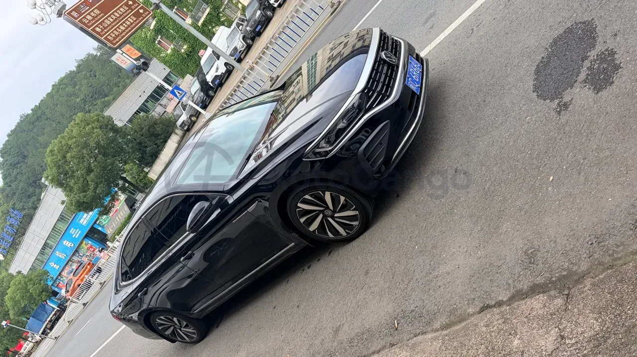 2024 Volkswagen Passat 2.0T 220HP L4 7DCT,autocango,china used car exporter,china ev exporter,chinese used car exporter,chinese used ev exporter