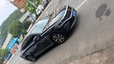 2024 Volkswagen Passat 2.0T 220HP L4 7DCT,autocango,china used car exporter,china ev exporter,chinese used car exporter,chinese used ev exporter