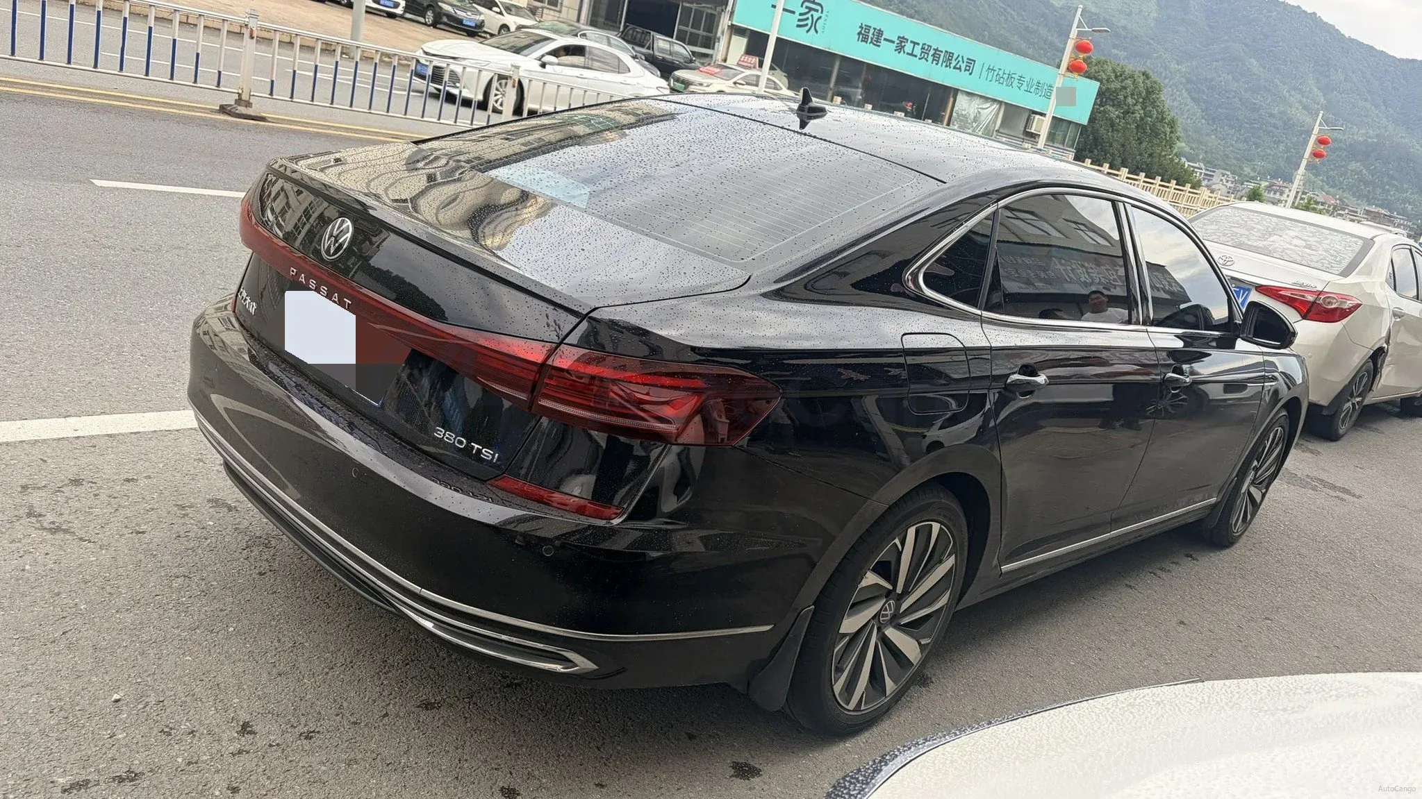 2024 Volkswagen Passat 2.0T 220HP L4 7DCT,autocango,china used car exporter,china ev exporter,chinese used car exporter,chinese used ev exporter