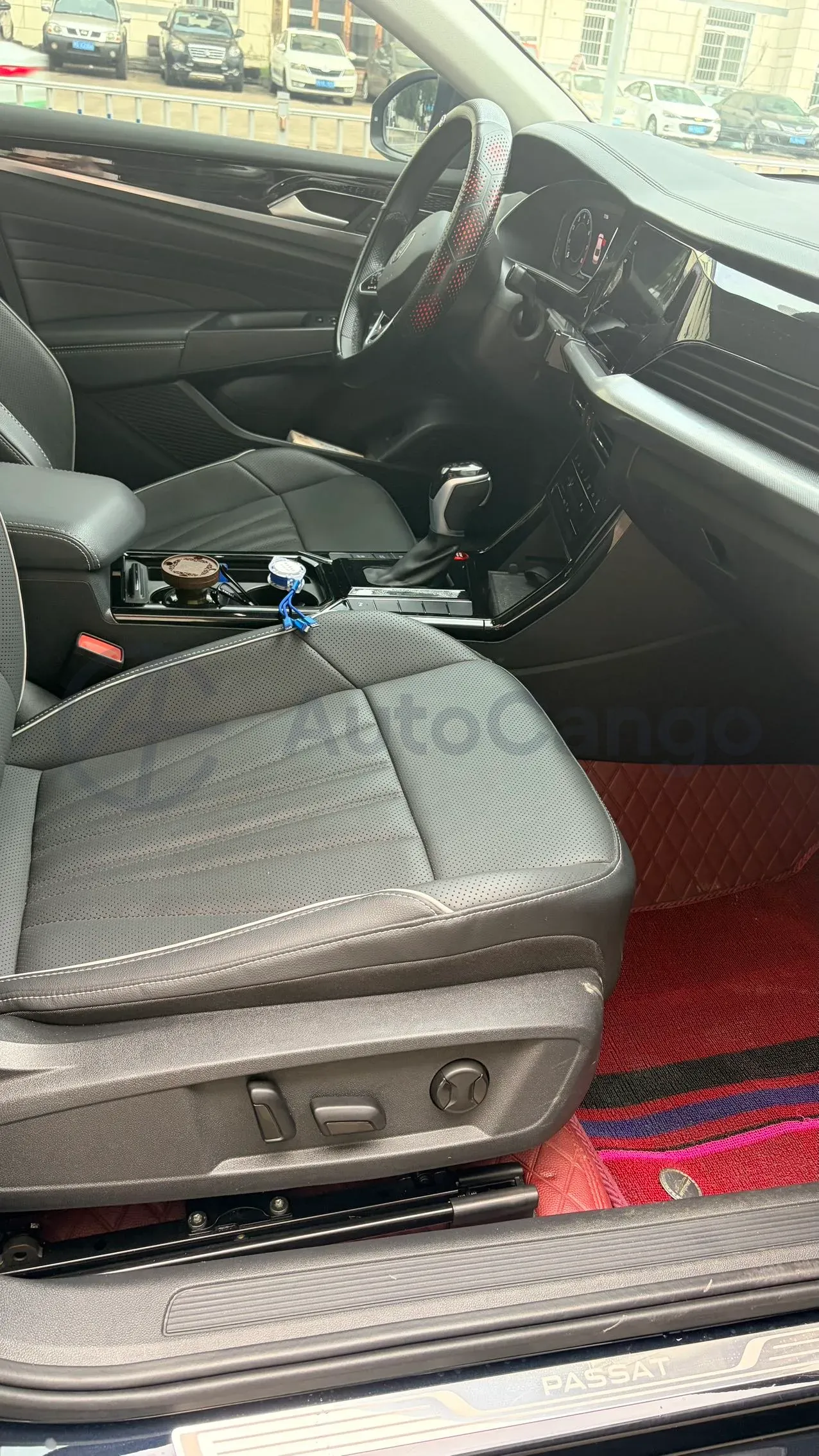 2024 Volkswagen Passat 2.0T 220HP L4 7DCT,autocango,china used car exporter,china ev exporter,chinese used car exporter,chinese used ev exporter