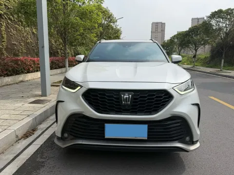2024 Toyota Crown Kluger 2.5L 189HP L4 E-CVT Hybrid,autocango,china used car exporter,china ev exporter,chinese used car exporter,chinese used ev exporter