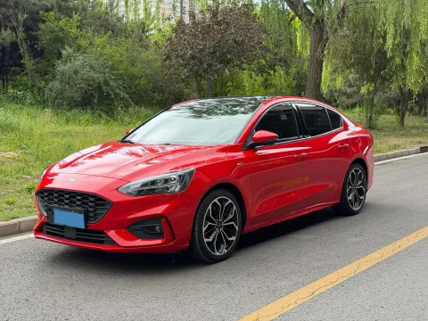 2021 FORD FOCUS,autocango,china used car exporter,china ev exporter,chinese used car exporter,chinese used ev exporter