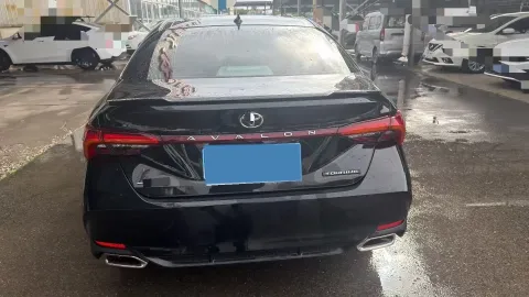2022 Toyota Avalon 2.5L 209HP L4 8AT,autocango,china used car exporter,china ev exporter,chinese used car exporter,chinese used ev exporter
