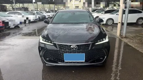 2022 Toyota Avalon 2.5L 209HP L4 8AT,autocango,china used car exporter,china ev exporter,chinese used car exporter,chinese used ev exporter