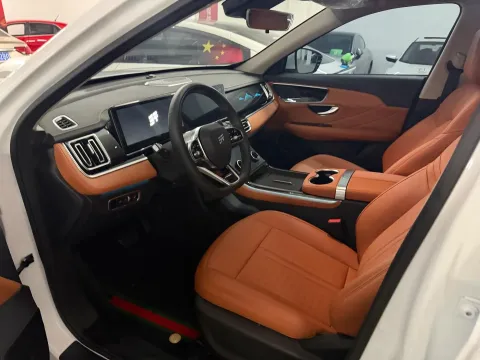 2026 Jetour ShanHai L7 1.5T 156HP L4 2DHT PHEV