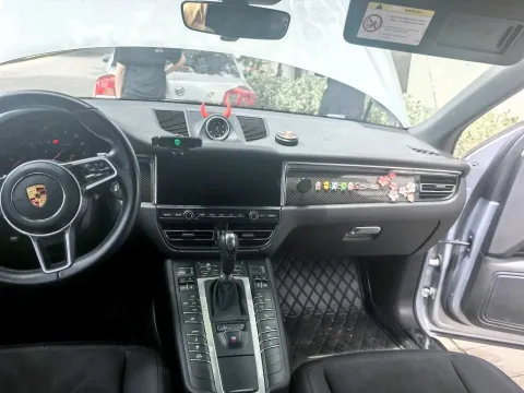 2021 Porsche Macan 2.0T 252HP L4 7DCT