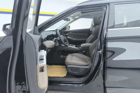 2024 GAC Trumpchi GS4 1.5T 177HP L4 7DCT,autocango,china used car exporter,china ev exporter,chinese used car exporter,chinese used ev exporter