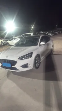 2021 FORD FOCUS,autocango,china used car exporter,china ev exporter,chinese used car exporter,chinese used ev exporter