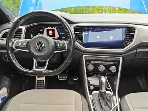 2021 Volkswagen T-Roc 1.4T 150HP L4 7DCT,autocango,china used car exporter,china ev exporter,chinese used car exporter,chinese used ev exporter