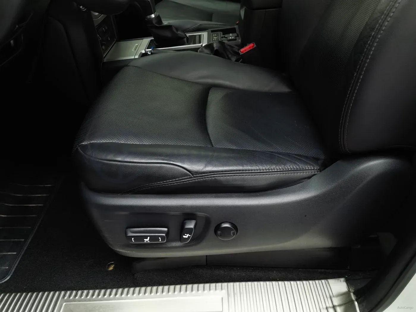2018 Toyota Land Cruiser Prado 3.5L 280HP V6 6AT,autocango,china used car exporter,china ev exporter,chinese used car exporter,chinese used ev exporter