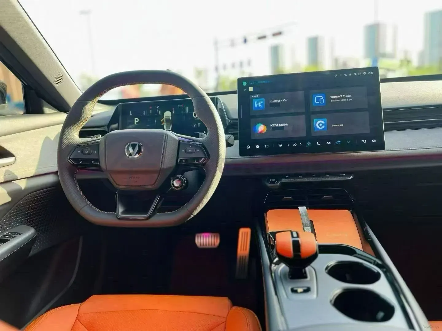 2025 ChangAn UNI-V 2.0T 245HP L4 8AT,autocango,china used car exporter,china ev exporter,chinese used car exporter,chinese used ev exporter