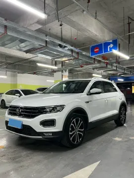 2022 VOLKSWAGEN T-ROC,autocango,china used car exporter,china ev exporter,chinese used car exporter,chinese used ev exporter