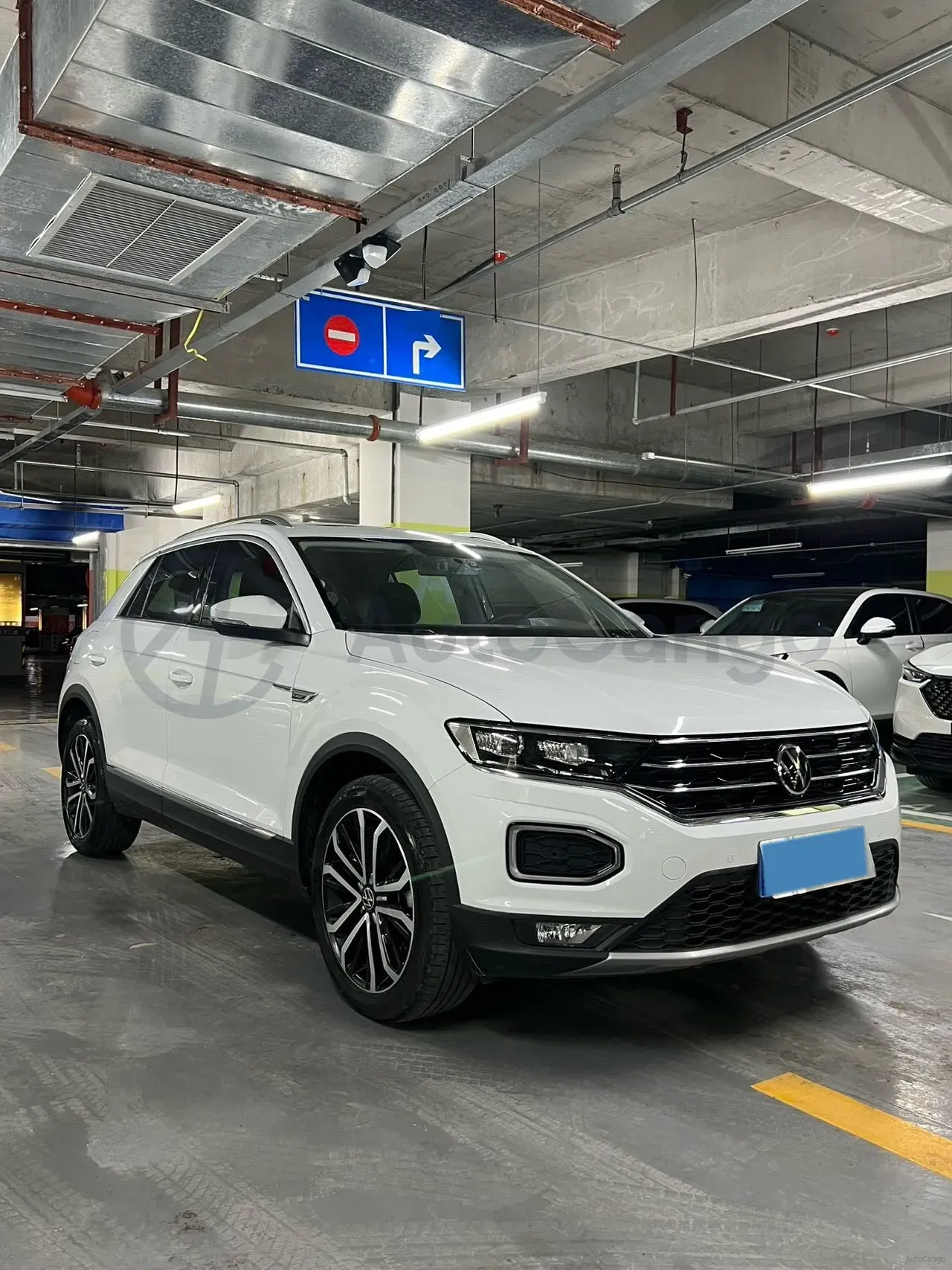2022 Volkswagen T-Roc 1.4T 150HP L4 7DCT,autocango,china used car exporter,china ev exporter,chinese used car exporter,chinese used ev exporter