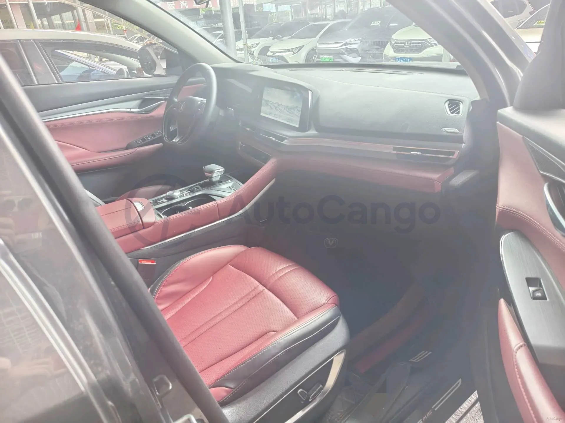 2022 ChangAn CS75 Plus 1.5T 178HP L4 6AT,autocango,china used car exporter,china ev exporter,chinese used car exporter,chinese used ev exporter