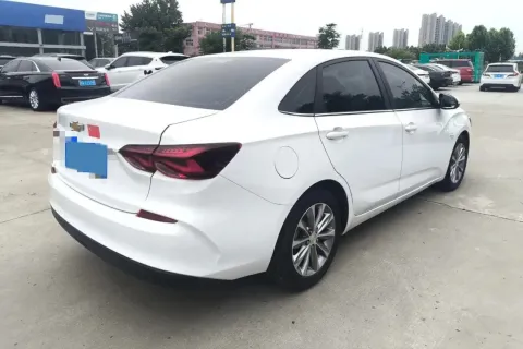 2022 Chevrolet Monza 1.5L 113HP L4 6AT,autocango,china used car exporter,china ev exporter,chinese used car exporter,chinese used ev exporter