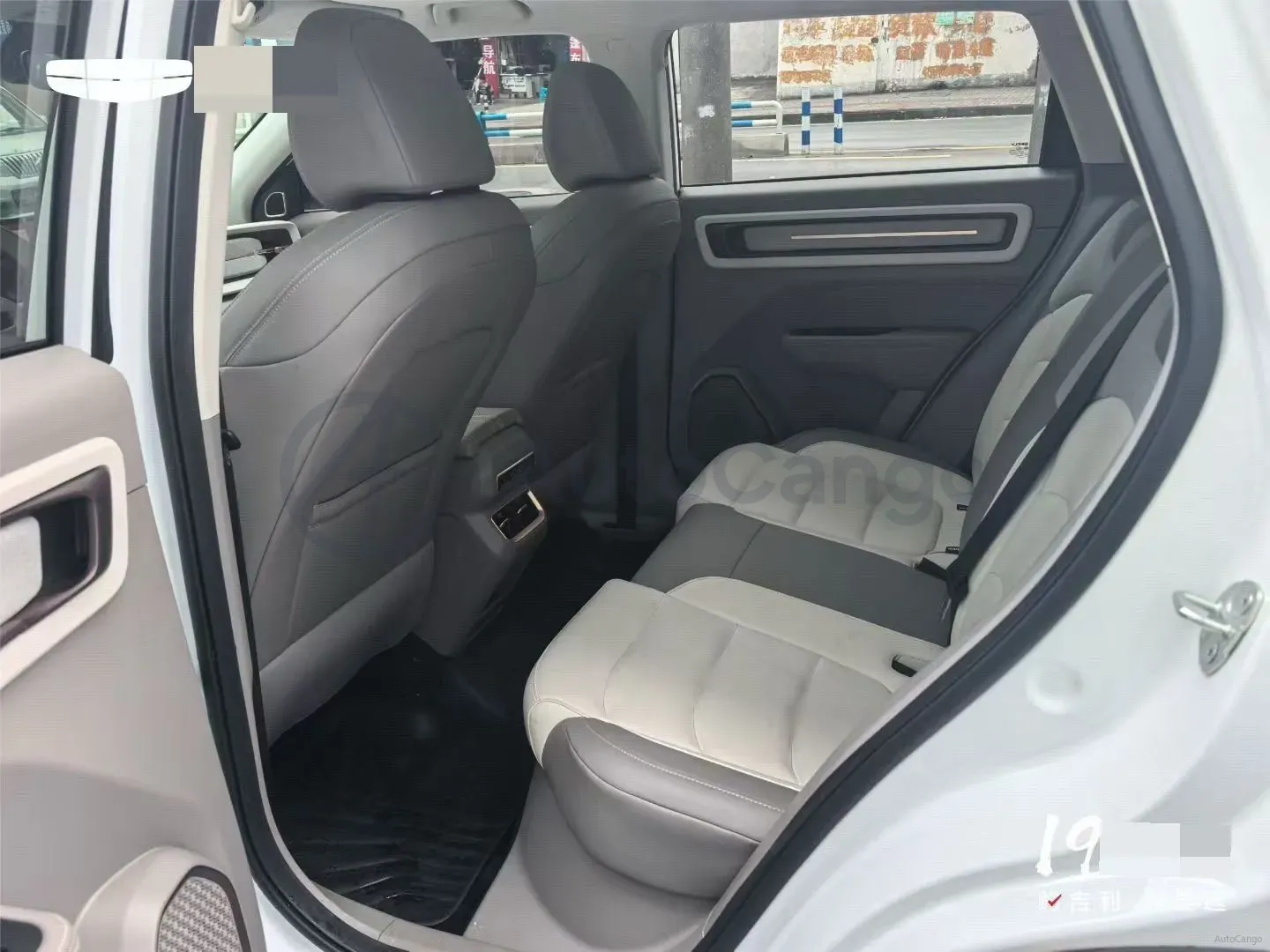 2026 Geely ICON 1.5T 181HP L4 7DCT,autocango,china used car exporter,china ev exporter,chinese used car exporter,chinese used ev exporter