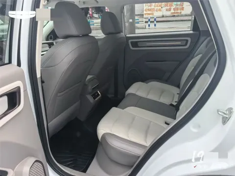 2026 Geely ICON 1.5T 181HP L4 7DCT