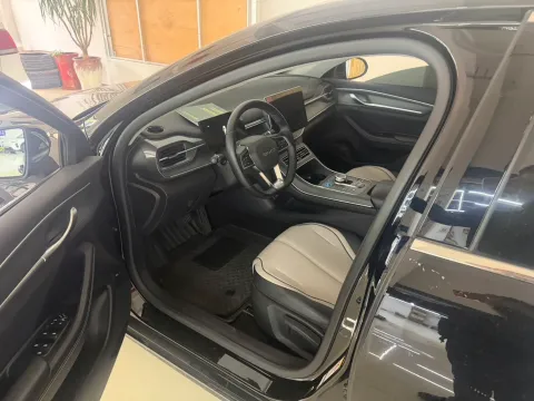 2024 BYD Destroyer 05 1.5L 110HP L4 E-CVT PHEV 18.3KWH