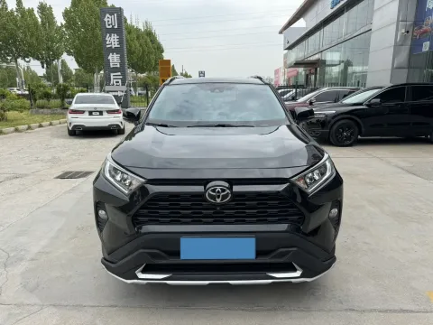 2021 Toyota RAV4 2.0L 171HP L4 CVT,autocango,china used car exporter,china ev exporter,chinese used car exporter,chinese used ev exporter