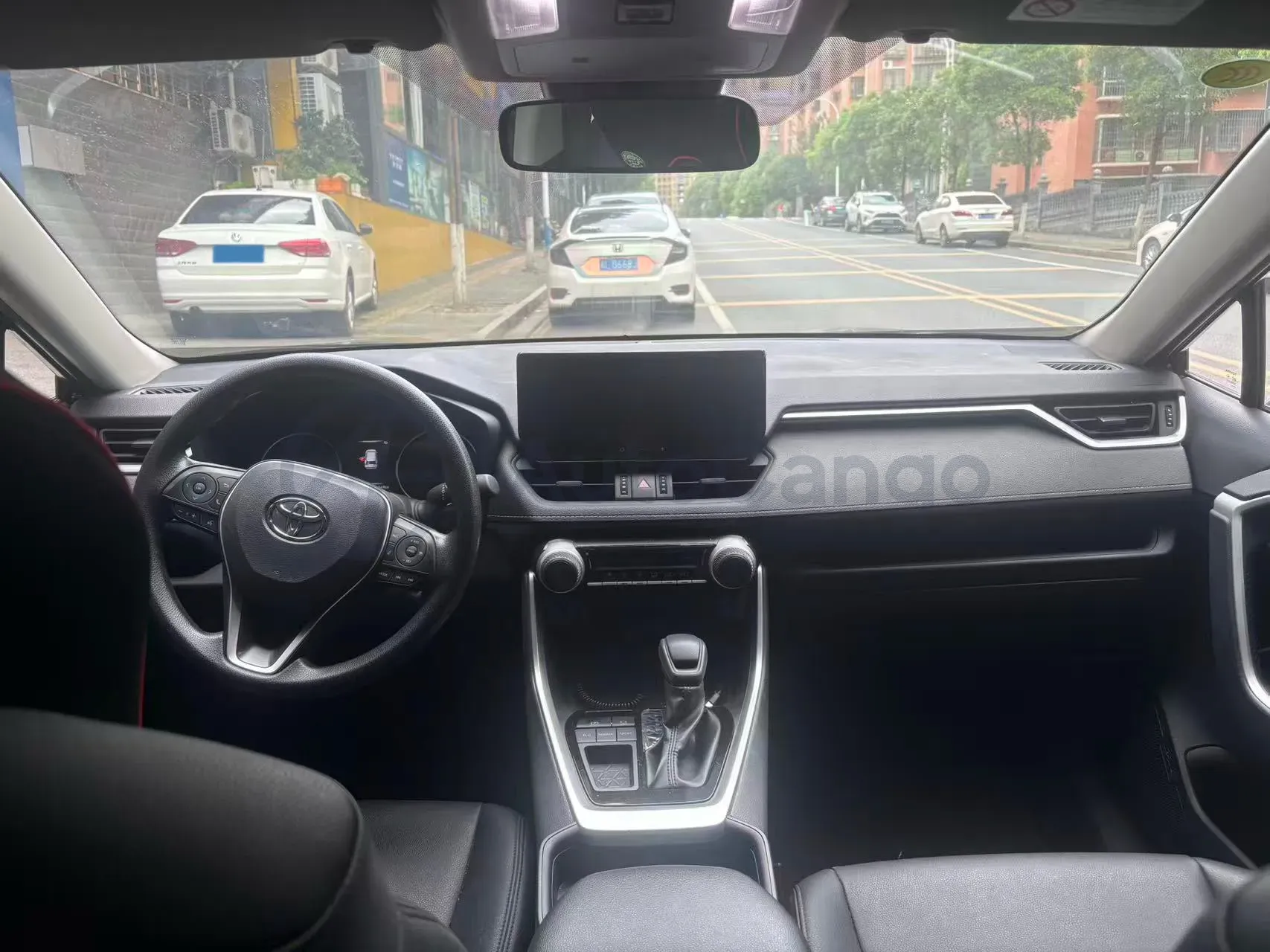 2024 Toyota RAV4 2.0L 171HP L4 CVT,autocango,china used car exporter,china ev exporter,chinese used car exporter,chinese used ev exporter