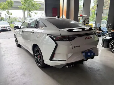 2021 DongFeng Aeolus YiXuan 1.5T 150HP L4 6DCT