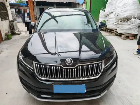 2019 Chevrolet Equinox 2.0T 260HP L4 9AT,autocango,china used car exporter,china ev exporter,chinese used car exporter,chinese used ev exporter