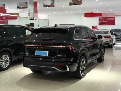2024 Geely Monjaro 2.0T 238HP L4 8AT