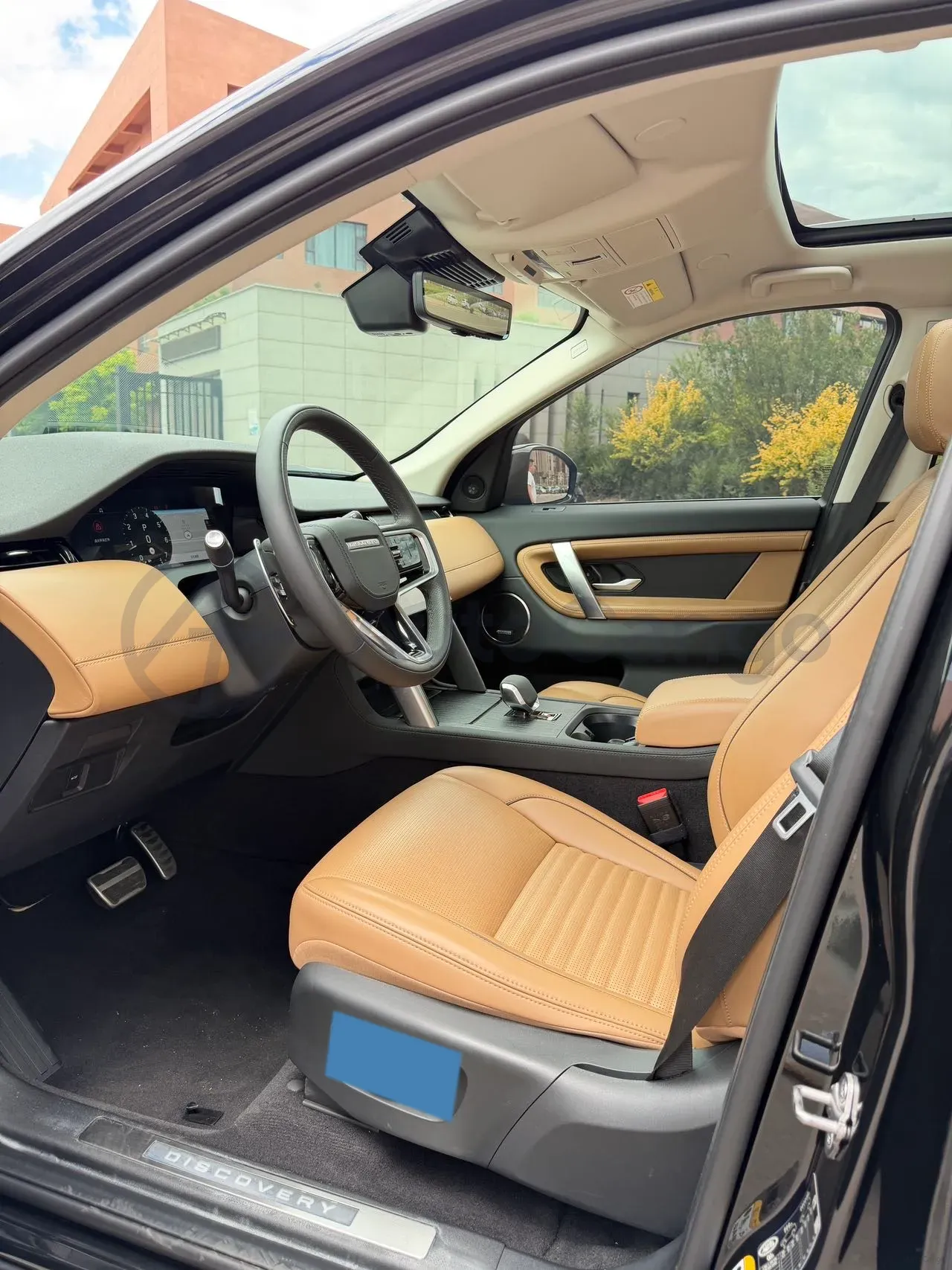 2024 Land Rover Discovery Sport 2.0T 249HP L4 9AT,autocango,china used car exporter,china ev exporter,chinese used car exporter,chinese used ev exporter