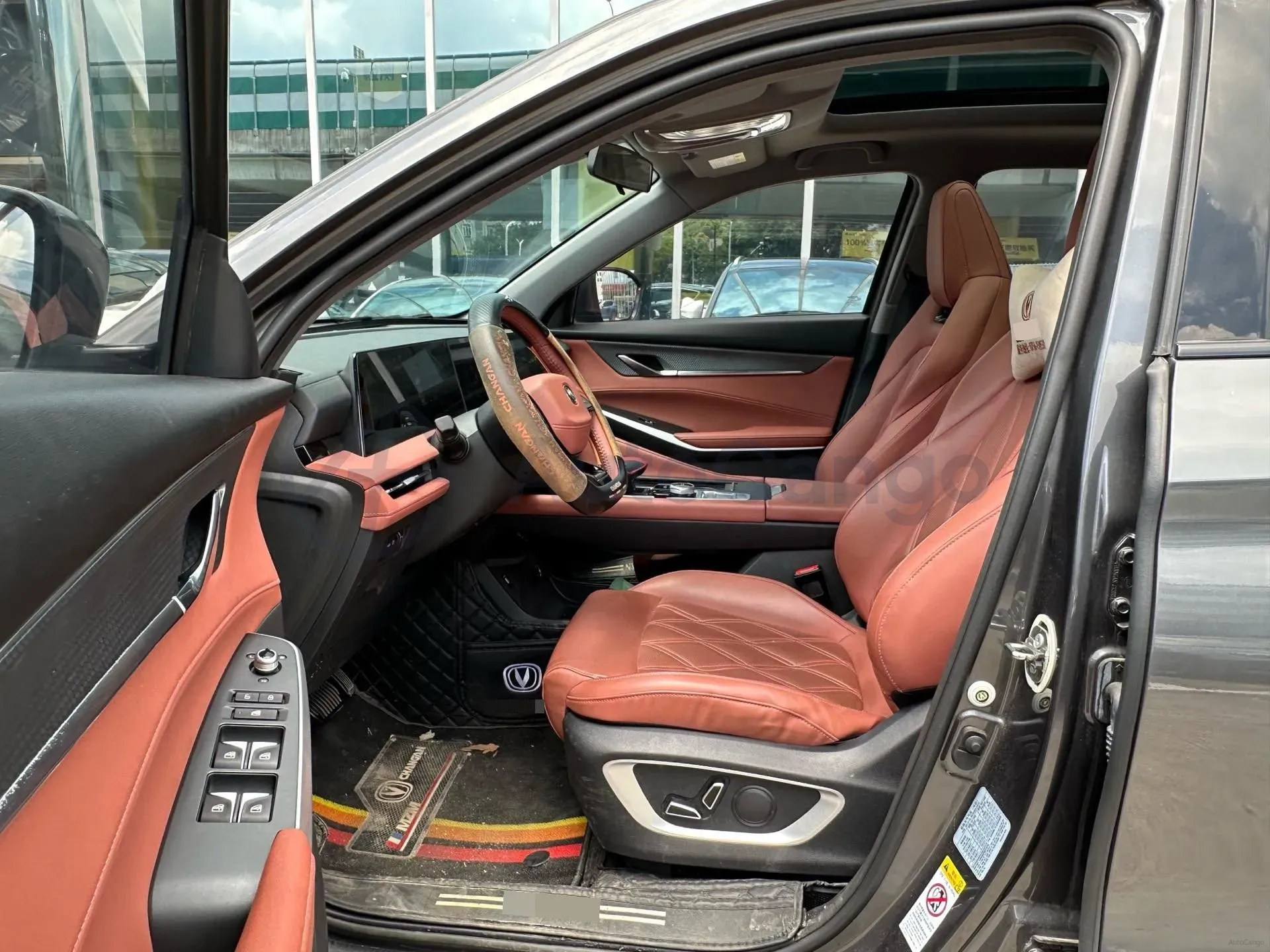 2023 ChangAn CS75 1.5T 188HP L4 7DCT,autocango,china used car exporter,china ev exporter,chinese used car exporter,chinese used ev exporter