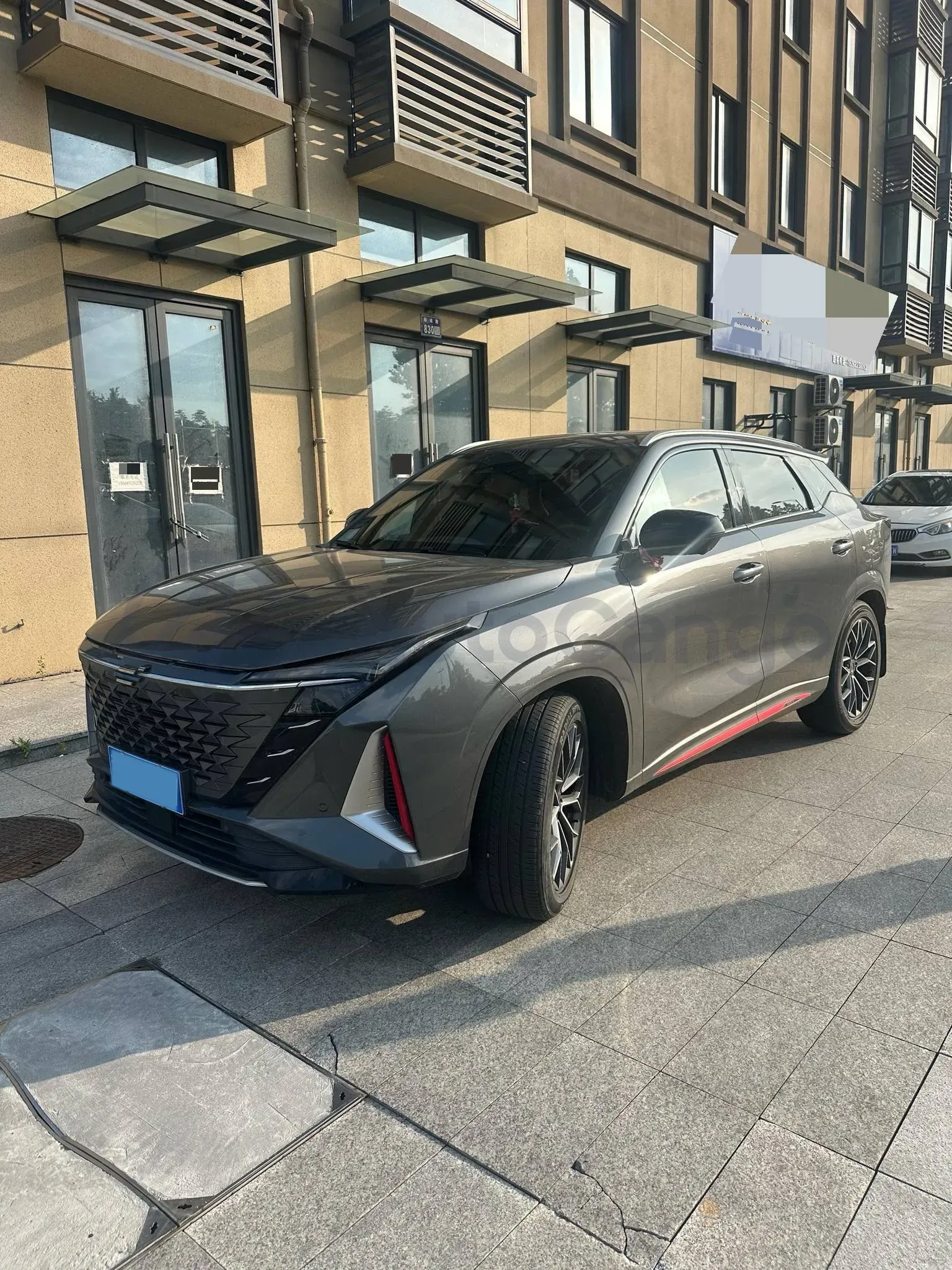 2022 ChangAn CS75 Plus 1.5T 178HP L4 6AT,autocango,china used car exporter,china ev exporter,chinese used car exporter,chinese used ev exporter