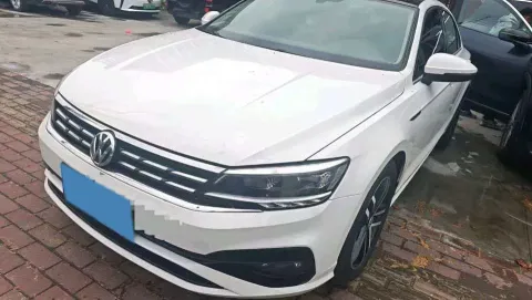 2019 VOLKSWAGEN PASSAT,autocango,china used car exporter,china ev exporter,chinese used car exporter,chinese used ev exporter