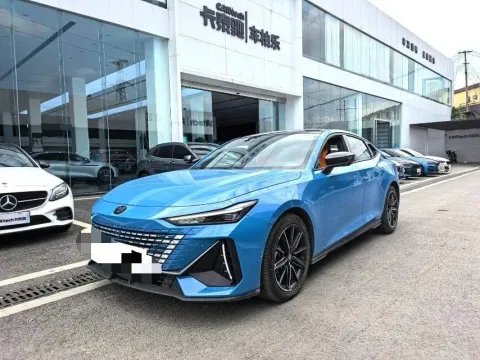 2022 CHANGAN UNI-V,autocango,china used car exporter,china ev exporter,chinese used car exporter,chinese used ev exporter