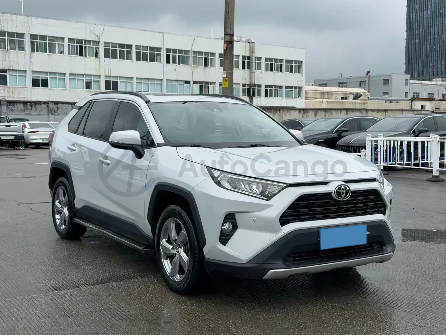 2022 Toyota RAV4 2.0L 171HP L4 CVT,autocango,china used car exporter,china ev exporter,chinese used car exporter,chinese used ev exporter