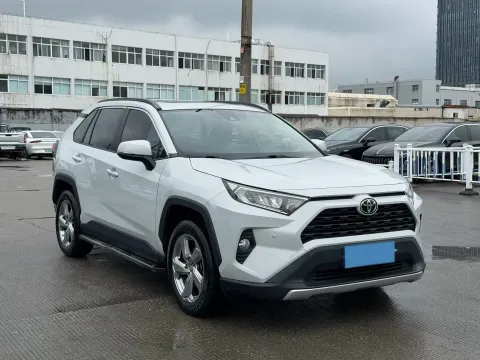 2022 Toyota RAV4 2.0L 171HP L4 CVT