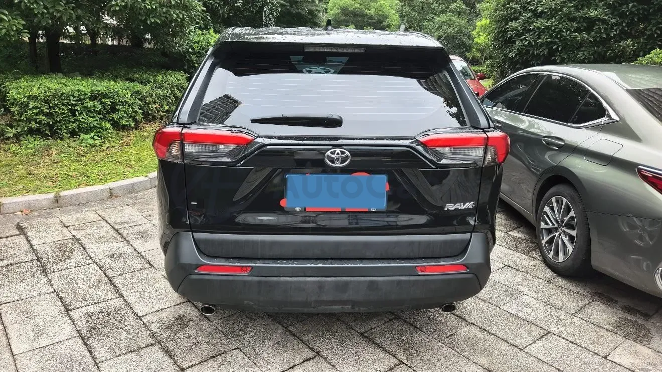 2024 Toyota RAV4 2.0L 171HP L4 CVT,autocango,china used car exporter,china ev exporter,chinese used car exporter,chinese used ev exporter