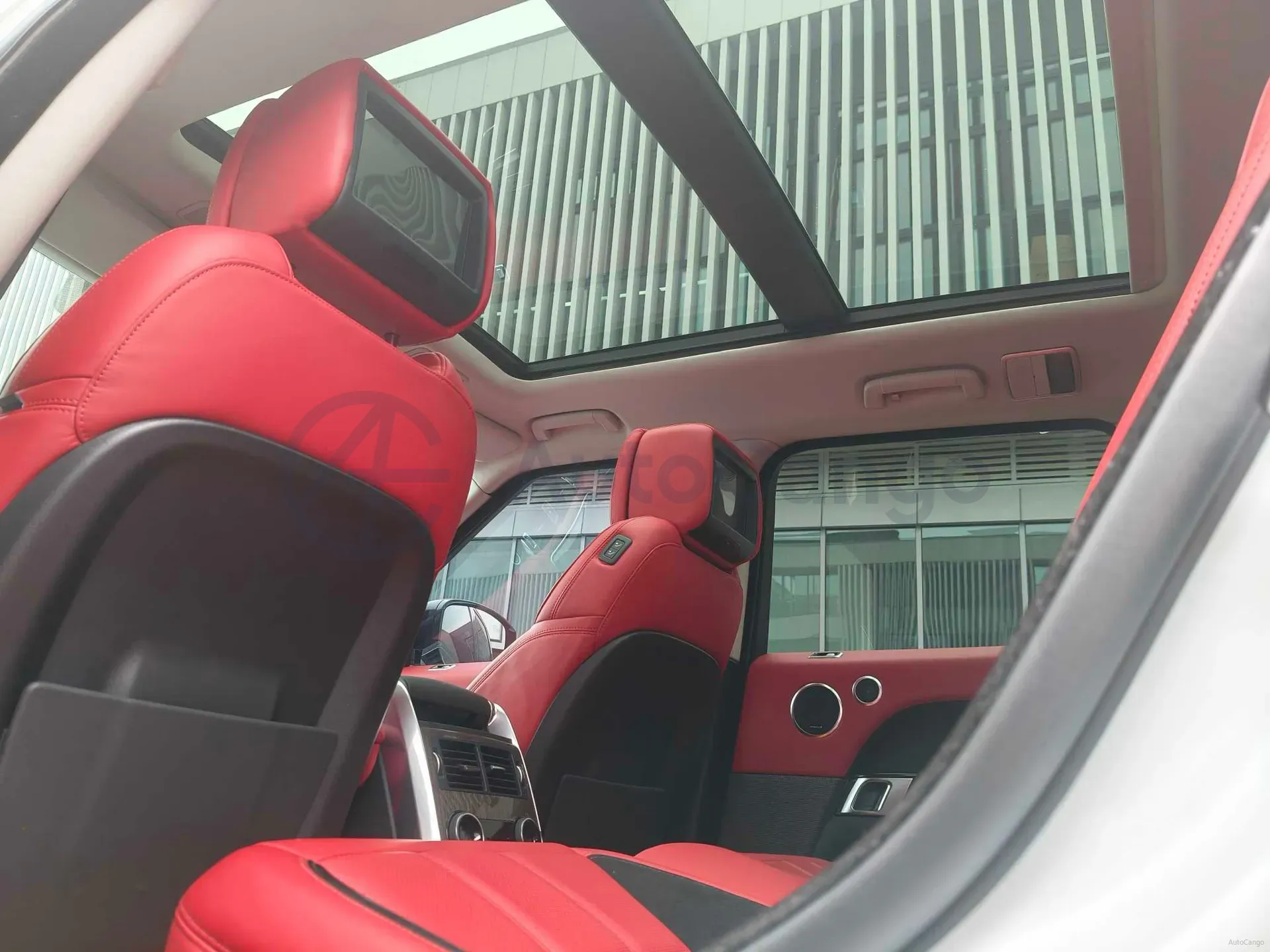 2022 Land Rover Range Rover Sport 3.0T 360HP L6 8AT,autocango,china used car exporter,china ev exporter,chinese used car exporter,chinese used ev exporter