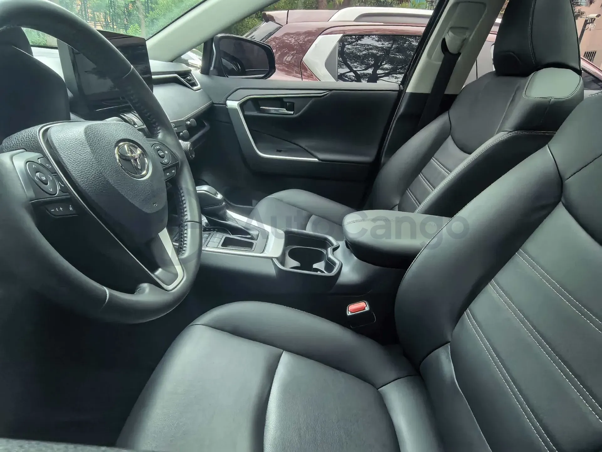 2023 Toyota RAV4 2.0L 171HP L4 CVT,autocango,china used car exporter,china ev exporter,chinese used car exporter,chinese used ev exporter