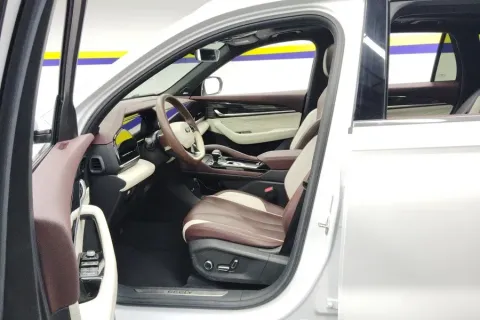 2021 Geely Monjaro 2.0T 218HP L4 7DCT