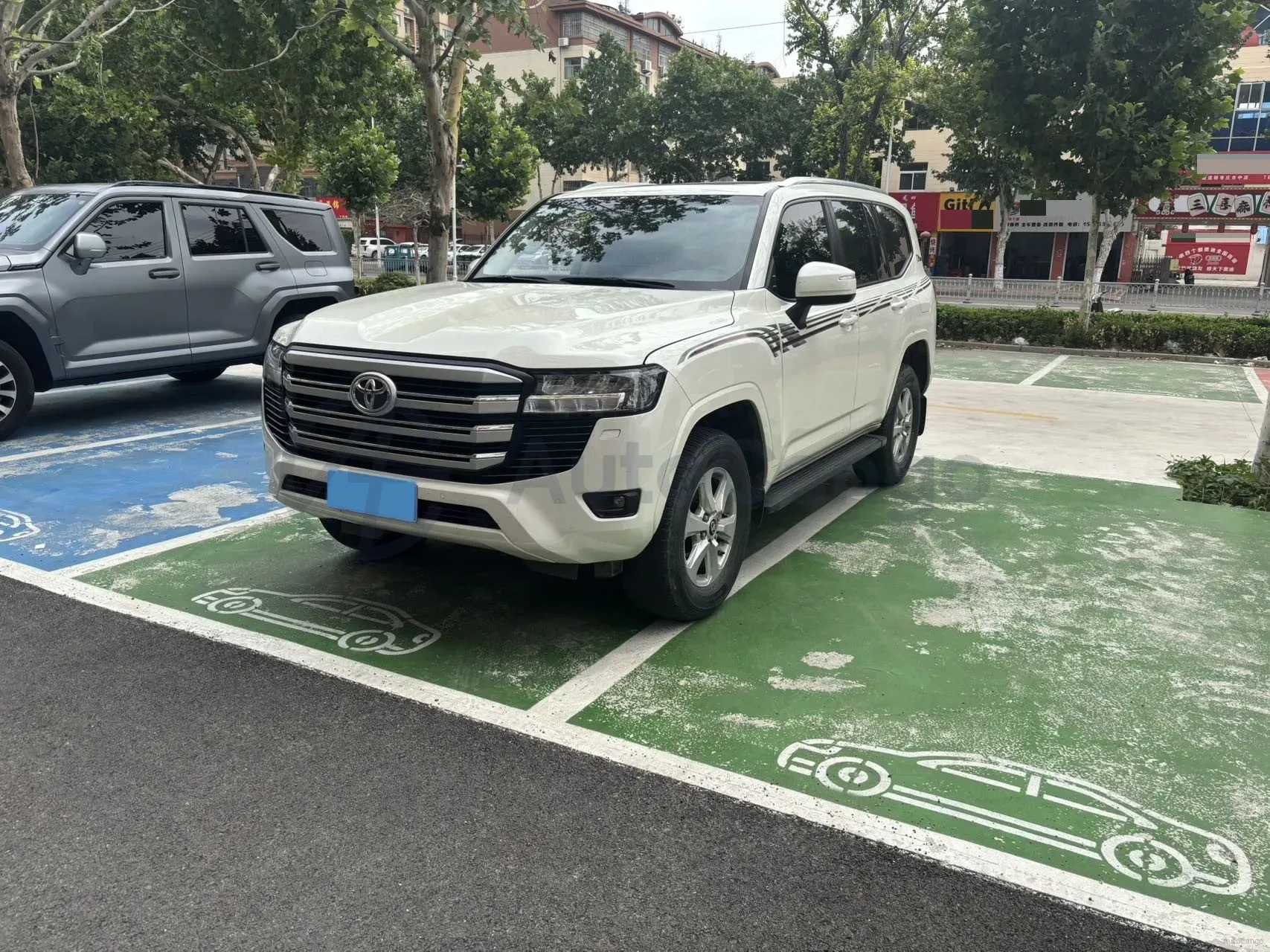 2021 BMW X7 3.0T 340HP L6 8AT,autocango,china used car exporter,china ev exporter,chinese used car exporter,chinese used ev exporter