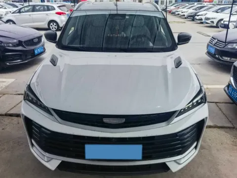 2025 Geely Coolray 1.5T 181HP L4 7DCT