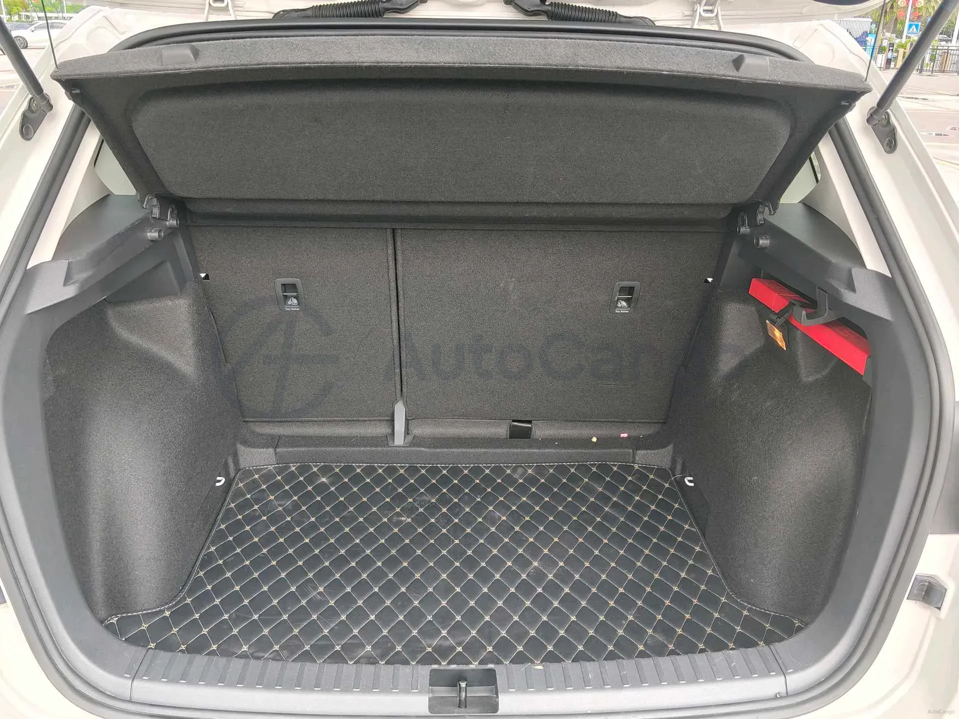 2019 Jeep Compass 1.4T 165HP L4 7DCT,autocango,china used car exporter,china ev exporter,chinese used car exporter,chinese used ev exporter