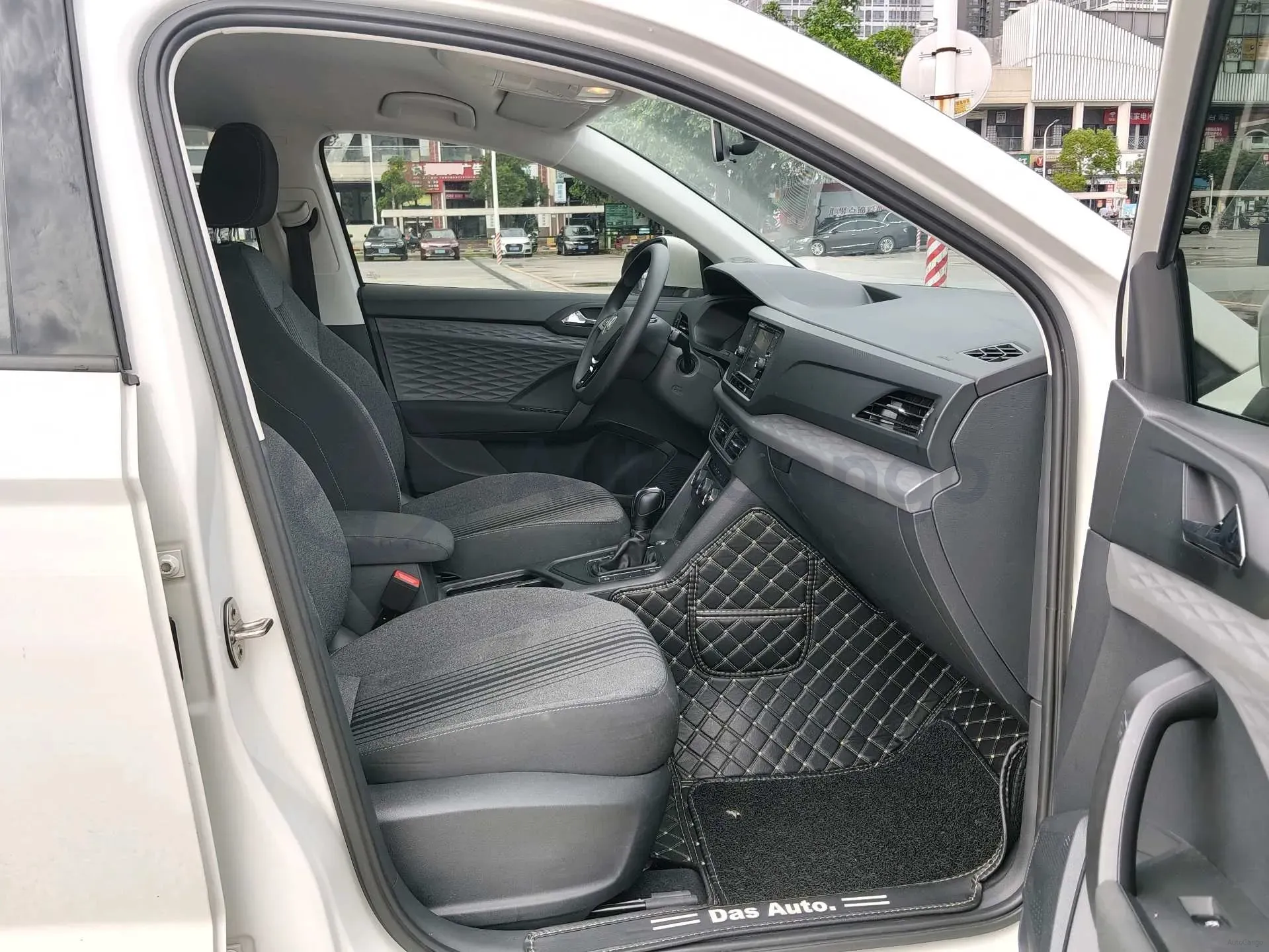 2019 Jeep Compass 1.4T 165HP L4 7DCT,autocango,china used car exporter,china ev exporter,chinese used car exporter,chinese used ev exporter