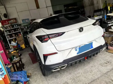 2020 ChangAn UNI-T 1.5T 180HP L4 7DCT,autocango,china used car exporter,china ev exporter,chinese used car exporter,chinese used ev exporter