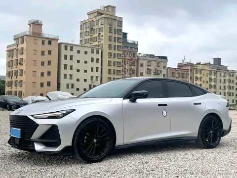 2022 CHANGAN UNI-V,autocango,china used car exporter,china ev exporter,chinese used car exporter,chinese used ev exporter