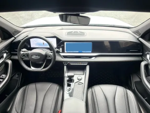 2024 Geely Monjaro 2.0T 218HP L4 7DCT