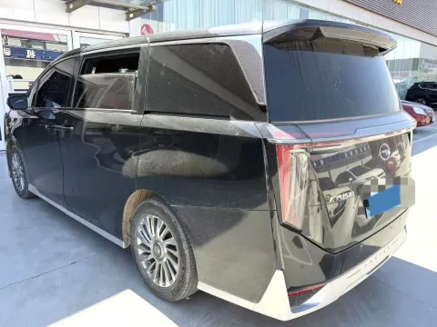 2024 GAC Trumpchi M8 2.0T 190HP L4 2DHT Hybrid