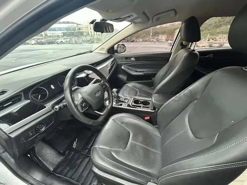 2024 Chery Arrizo 5 1.5L 120HP L4 CVT,autocango,china used car exporter,china ev exporter,chinese used car exporter,chinese used ev exporter