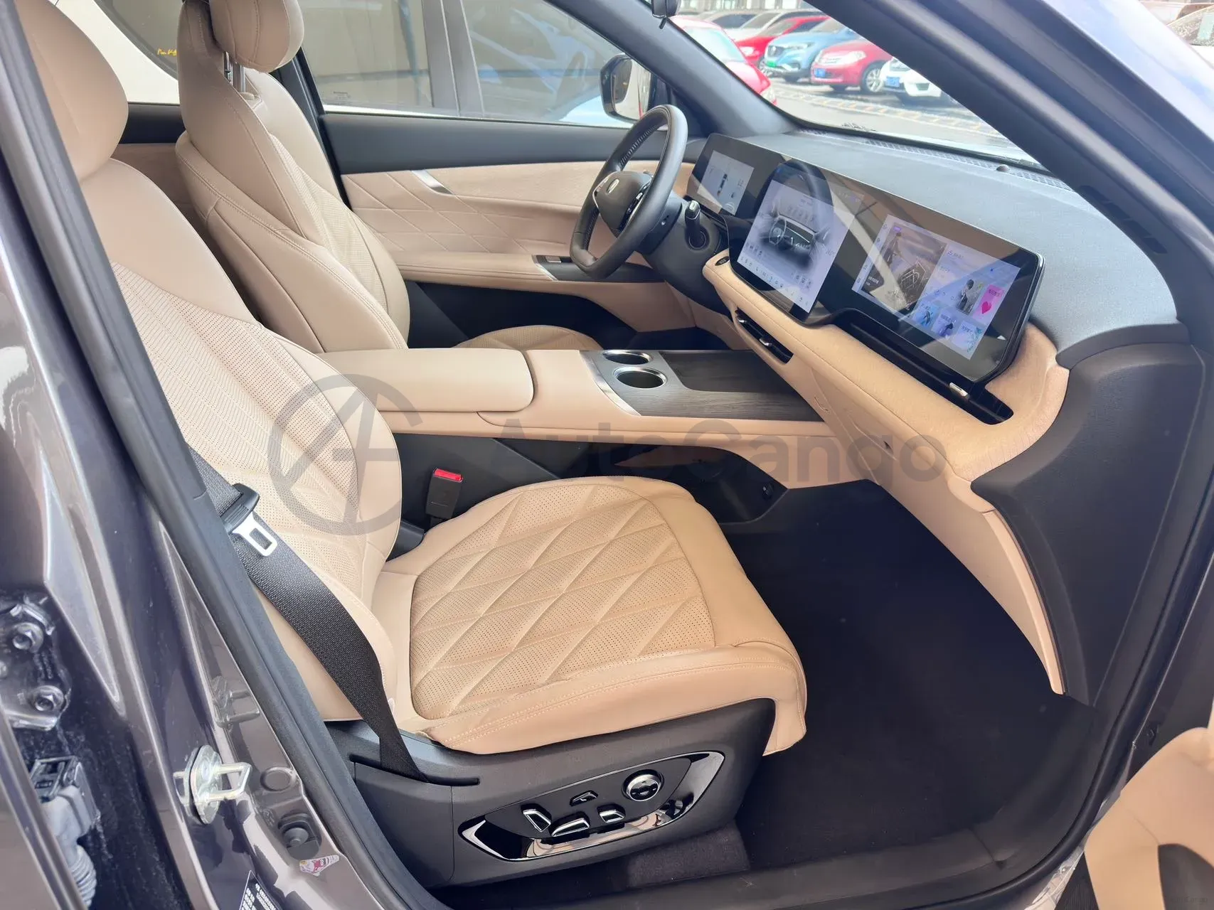 2025 ChangAn CS75 Plus 1.5T 192HP L4 8AT,autocango,china used car exporter,china ev exporter,chinese used car exporter,chinese used ev exporter